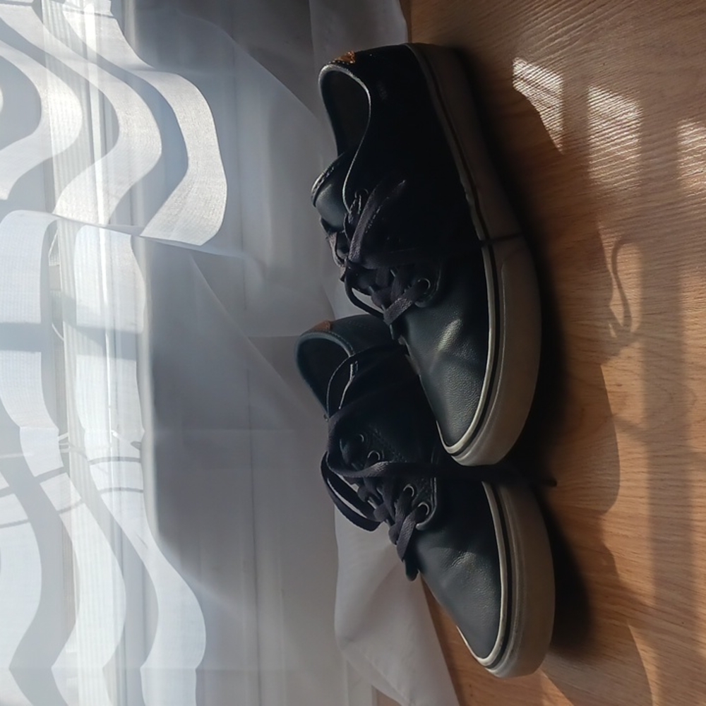 Leather Van's Size 8.5 womens